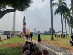 Cerita Warga Jambi Cari Keramaian di Monas untuk Ringankan Strok Ringan