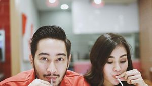 Manisnya Momen Ritchie Ismail dan Syahnaz Saat Kulineran Bareng