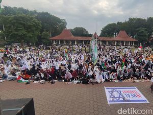 Ribuan Warga Sidoarjo Gelar Doa Bersama dan Aksi Bela Palestina Ribuan Warga Sidoarjo Gelar Doa Bersama dan Aksi Bela Palestina