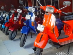 Dari Hobi Vespa Menjadi Cuan di Showroom Karawang