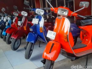 Dari Hobi Vespa Menjadi Cuan di Showroom Karawang Dari Hobi Vespa Menjadi Cuan di Showroom Karawang