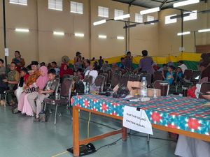 Puluhan Anak Klaten Antusias Ikuti Sunatan Massal di Desa Troso