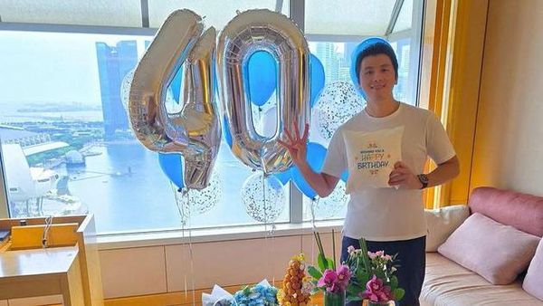Momen Ultah ke-40 Reino Barack Dirayakan Sederhana