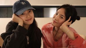 8 Foto Suzy dan Song Hye Kyo, Dua Aktris Korea Cantik Alami Tanpa Makeup