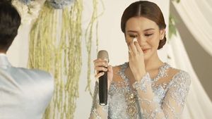 Tangis Aaliyah Massaid Dilamar Thariq Halilintar