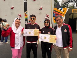 Terima Kasih Rocky Gerung ke Jokowi Usai Veddriq Raih Emas di Olimpiade