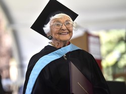 Lulus S2 Stanford di Usia 105 Tahun, Ini Sosok Virginia Hislop