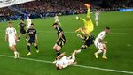 Foto: Detik-detik Pemain Hungaria Tubrukan hingga Kolaps di Euro 2024