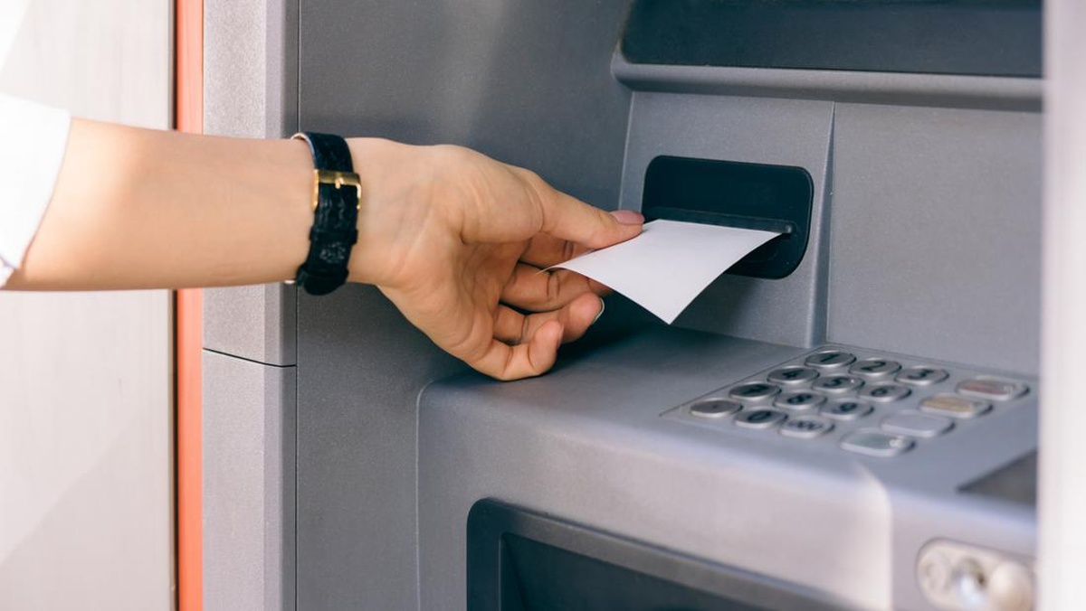 Polisi Tangkap Sindikat Ganjal ATM Pakai Tusuk Gigi di Jakarta Barat