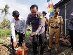 Tangani Stunting, Kejari Tangerang Bangun 25 Jamban Sehat di Teluk Naga