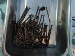 Kala 70 Paku Bersarang di Perut Pemuda Indramayu