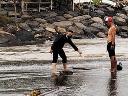 Mayat Bayi di Pantai Cucukan Gianyar Diperkirakan Berumur Dua Minggu