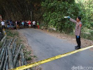 Pengakuan Ismono Bacok Kakaknya hingga Tewas, Khilaf Karena Diancam Dibunuh Pengakuan Ismono Bacok Kakaknya hingga Tewas, Khilaf Karena Diancam Dibunuh