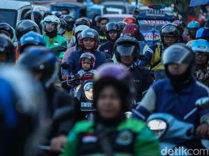 Jakarta Peringkat 10 Kota Paling Macet di Dunia Jakarta Peringkat 10 Kota Paling Macet di Dunia