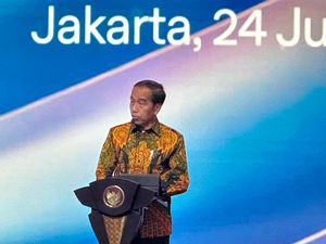 Jokowi Bahas Kementerian Matikan Sistem Izin dan Diciduk KPK, Sindir Siapa? Jokowi Bahas Kementerian Matikan Sistem Izin dan Diciduk KPK, Sindir Siapa?