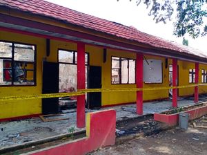 SMPN 1 Woha Ludes Terbakar, Kerugian Capai Rp 2 Miliar