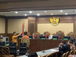 SYL Diperiksa Jadi Saksi Mahkota Kasus Gratifikasi-Pemerasan