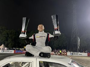 Akhir Pekan Sempurna Drifter Seven Speed Umbu Gillberth Akhir Pekan Sempurna Drifter Seven Speed Umbu Gillberth