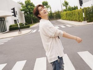 Suara Lantang Bintang K-Pop Dukung Pemakzulan Presiden Korsel