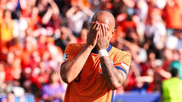 BERLIN, GERMANY - JUNE 25: Donyell Malen of the Netherlands looks dejected during the Group D - UEFA EURO 2024 match between Netherlands and Austria at Olympiastadion on June 25, 2024 in Berlin, Germany. (Photo by Peter Lous/BSR Agency/Getty Images)