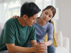 Kisah Wanita yang Tiap Hari Ingatkan Suaminya Bahwa Sudah Nikah & Punya Anak