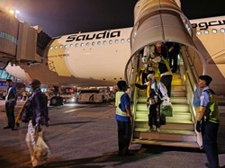 Ribuan Jemaah Haji Debarkasi Surabaya Tiba di Bandara Juanda