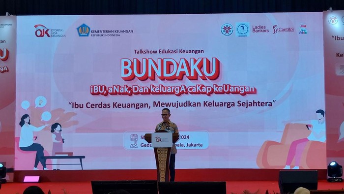 Ketua Dewan Komisioner Otoritas Jasa Keuangan (OJK) Mahendra Siregar mewanti-wanti penduduk biar berhati-hati terhadap anak haram dari digitalisasi sektor jasa keuangan. Ketua Dewan Komisioner Otoritas Jasa Keuangan (OJK) Mahendra Siregar mewanti-wanti penduduk biar berhati-hati terhadap anak haram dari digitalisasi sektor jasa keuangan.