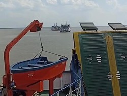 Heboh Permukaan Laut Pelabuhan TAA Surut Bikin Kapal Mogok