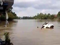 Kronologi Mobil Dikemudikan Kapolsek Katingan Hulu Terjun ke Sungai