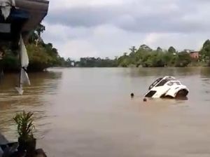 Kronologi Mobil Dikemudikan Kapolsek Katingan Hulu Terjun ke Sungai Kronologi Mobil Dikemudikan Kapolsek Katingan Hulu Terjun ke Sungai