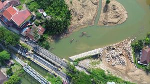 Penampakan Proyek Pengendali Banjir Rob di Padang