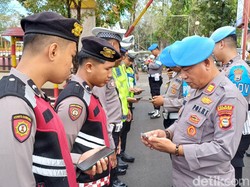 Kapolres Pangkep Razia HP Personel demi Cegah Judi Online