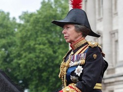 Putri Anne Ogah Langgar Protokol Kerajaan Demi Ratu Camilla