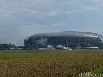 Penampakan Terkini Stadion GBLA yang Mau Dikelola Persib