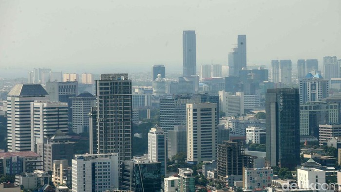Bank Dunia Revisi Proyeksi Pertumbuhan Ekonomi Indonesia 2024 Bank Dunia merevisi proyeksi perkembangan ekonomi Indonesia 2024. Pertumbuhan ekonomi RI diproyeksi 5,1 persen dibandingkan proyeksi sebelumnya sebesar 4,9 persen.