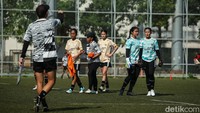 Kini Timnas kedatangan calon punggawa baru yang juga merumput di belanda yaitu Noa Leatomu (KRC Genk Ladies Belgia) dan Estella Loupatty (AFC Vrouwen 1 Belanda). Satu nama pemain keturunan akan bergabung, yaitu Djenna de Jong.