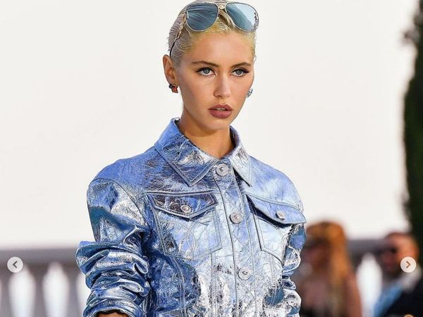 8 Foto Putri Jude Law Jadi WAGs Baru Inggris, Dipacari Trent Alexander-Arnold