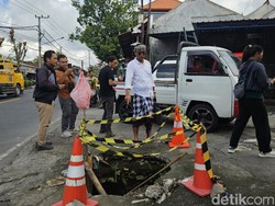 Lubang Besar Menganga di Pinggir Jalan Gianyar, Keluarga Kaling Jadi Korban