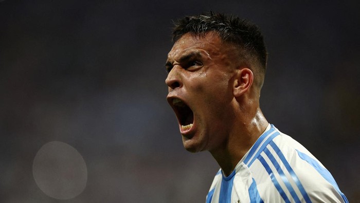 Soccer Football - Copa America 2024 - Group A - Argentina v Canada - Mercedes-Benz Stadium, Atlanta, Georgia, United States - June 20, 2024 Argentinas Lautaro Martinez celebrates scoring their second goal REUTERS/Agustin Marcarian     TPX IMAGES OF THE DAY