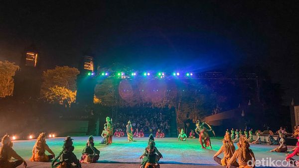 Menikmati Kisah Sendratari Ramayana Prambanan Tanpa Dialog