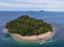 Keindahan Pantai Carocok di Sumbar yang Mempesona dan Bikin Tenang