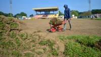 Manajemen Semen Padang FC merenovasi Stadion GOR Haji Agus Salim Padang yang akan dijadikan kandang tim Kabau Sirah itu dalam mengarungi Liga 1 musim 2024-2025.