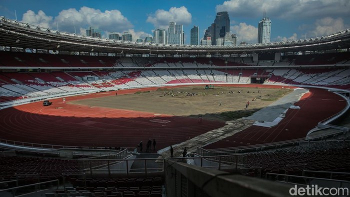 Revitalisasi Rumput SUGBK Dimulai