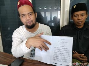 Kata Pengurus Ponpes soal Mama Ghufron Bisa Bahasa Semut hingga Suryani Kata Pengurus Ponpes soal Mama Ghufron Bisa Bahasa Semut hingga Suryani