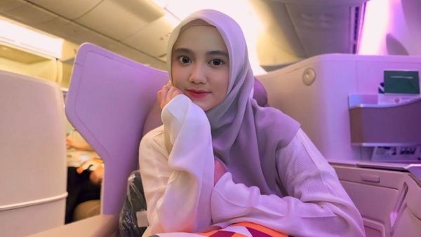 7 Pesona Wirda Mansur yang Disebut Dijodohkan dengan Mantan Wulan Guritno
