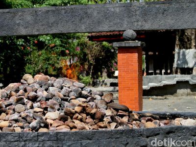 Melihat Lebih Dekat Wisata Kayangan Api Bojonegoro