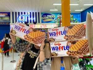 5 Jajanan Unik di PRJ 2024, Ada Keripik Jumbo hingga Wafer Raksasa 5 Jajanan Unik di PRJ 2024, Ada Keripik Jumbo hingga Wafer Raksasa