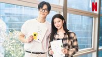 Foto Kim Seon Ho-Go Youn Jung di Script Reading Can This Love Be Translated