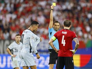 Georgia Vs Portugal: Ronaldo Minta Penalti, eh Kena Kartu Kuning!