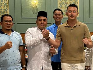 Erwin dan Dhani Eks Sekpri Prabowo Saling Lirik untuk Pilwalkot Bandung Erwin dan Dhani Eks Sekpri Prabowo Saling Lirik untuk Pilwalkot Bandung